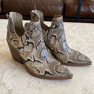 Vince Camuto Western Style Bootie, Snake Print Leather, Size 9.5